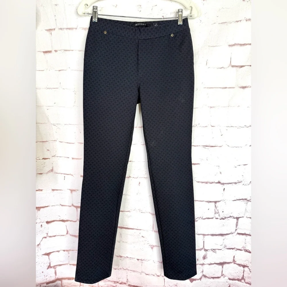 INSIGHT 26.5 Inch Waist Black Jacquard Print Pull On Slim Fit Size 4 Pants - Picture 3 of 13